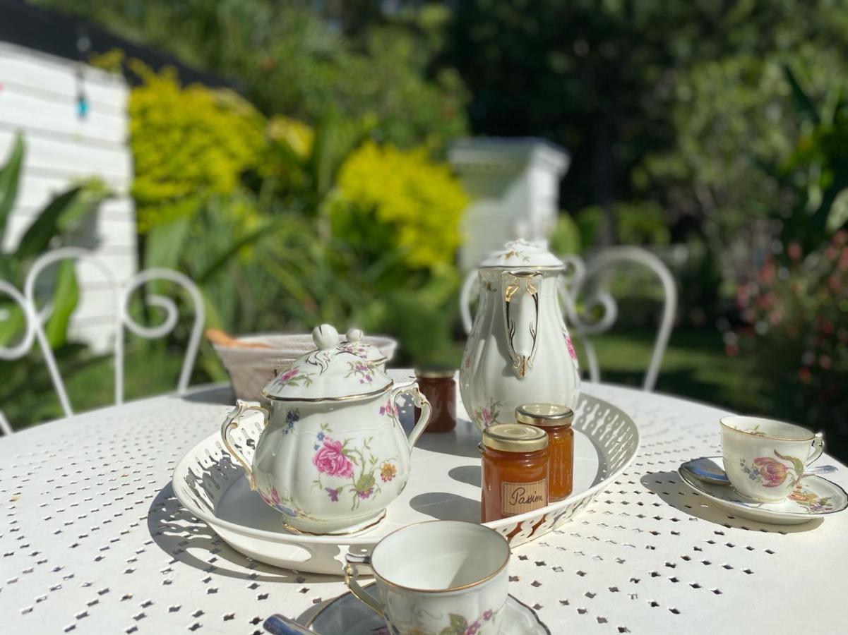 Le Jardin Kerveguen, Calme, Confort Et Deco Unique, Mer A 8 Min, St Pierre-Tampon 400 لو تامبون المظهر الخارجي الصورة